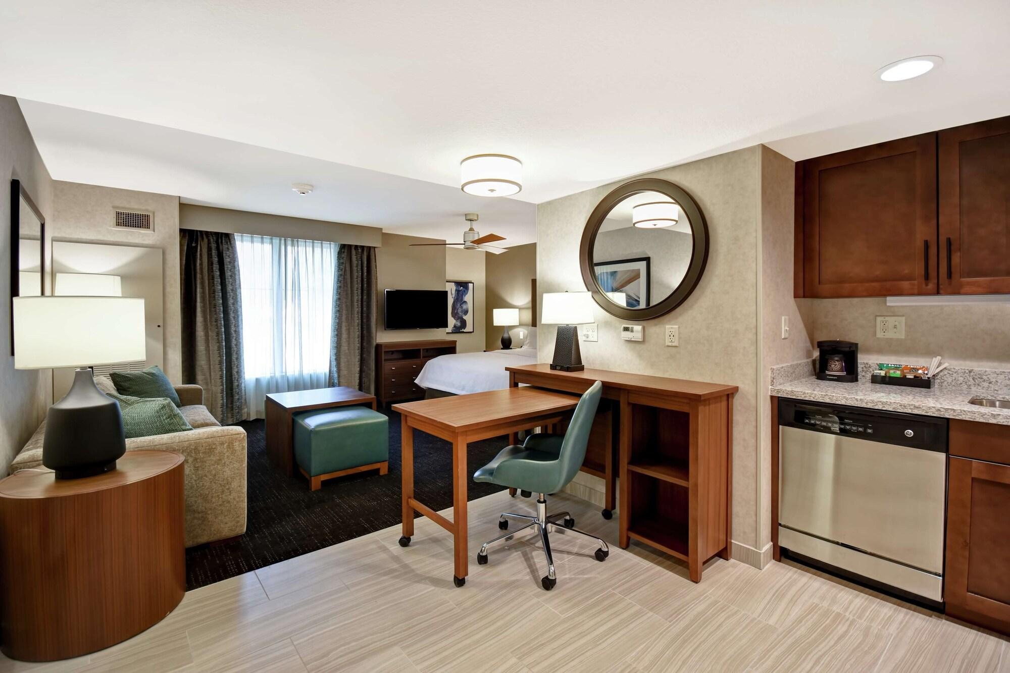 โฮมวูด สวีท บาย ฮิลตัน เพลสแซนต์ฮิลล์ คอนคอร์ด Hotel เพลเซนต์ฮิลล์ ภายนอก รูปภาพ